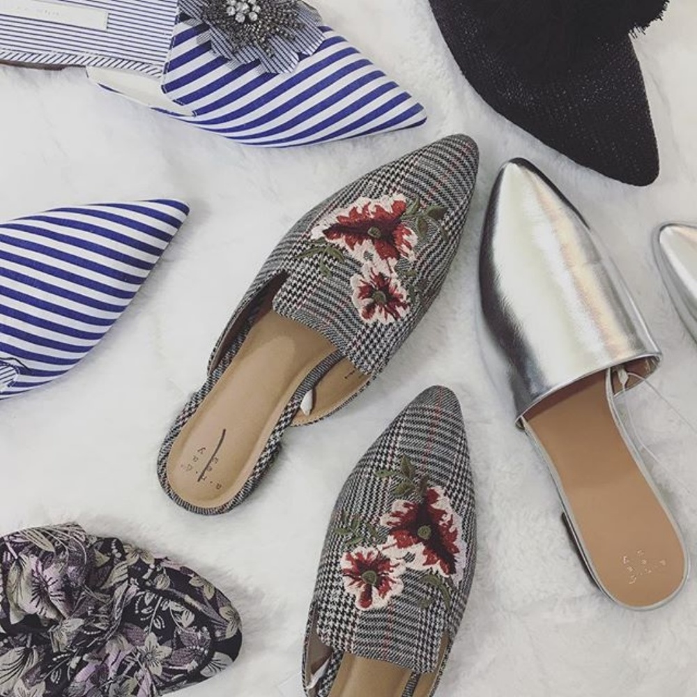 Hi, I’m Taylor! Nice to meet ya ☺️ - Picture 4 of 7